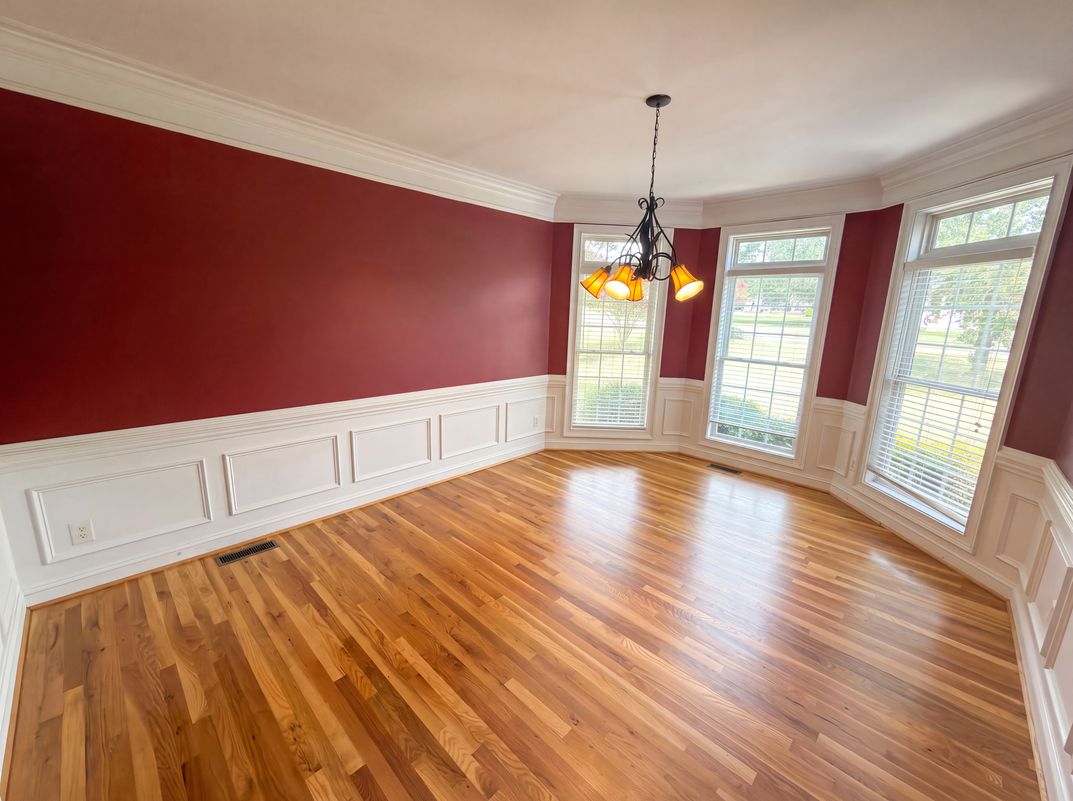 Photo 6 of 22 of 9721 Arlington Oaks Dr, Charlotte, NC