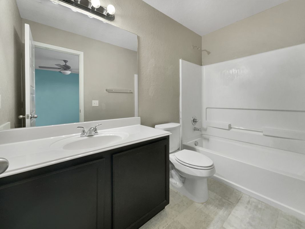 Photo 12 of 19 of 3513 Nuhn Way, New Braunfels, TX