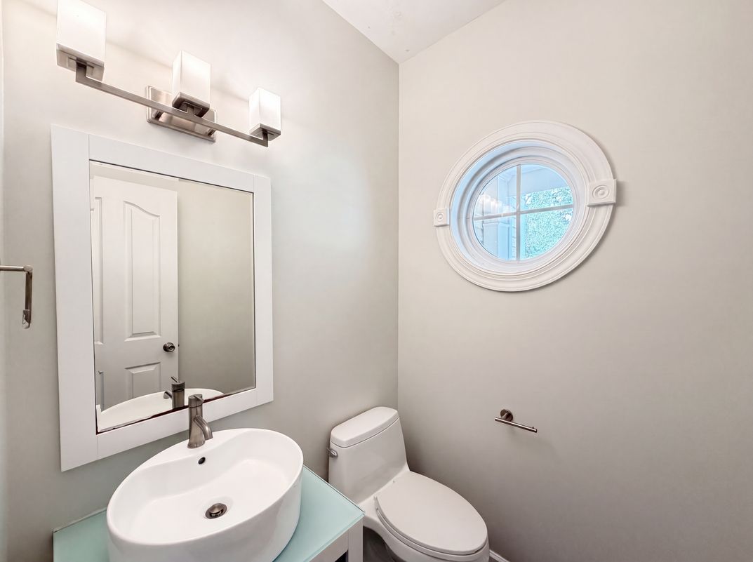 Photo 12 of 22 of 12312 Chesley Dr, Charlotte, NC