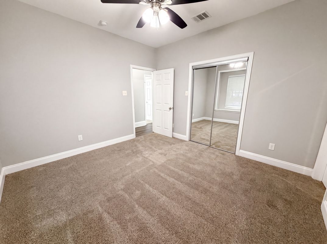 Photo 15 of 19 of 101 Griffin St, Waxahachie, TX
