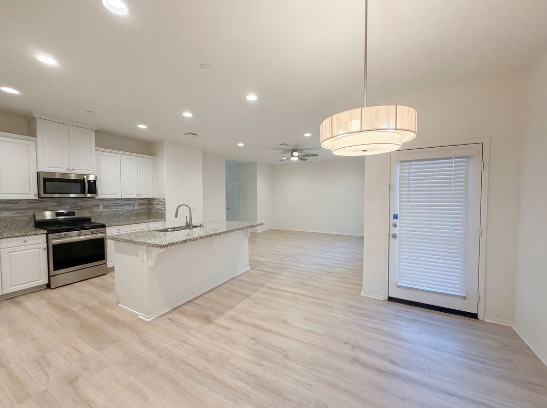 Photo 18 of 22 of 24266 Hazelnut Ave, Murrieta, CA
