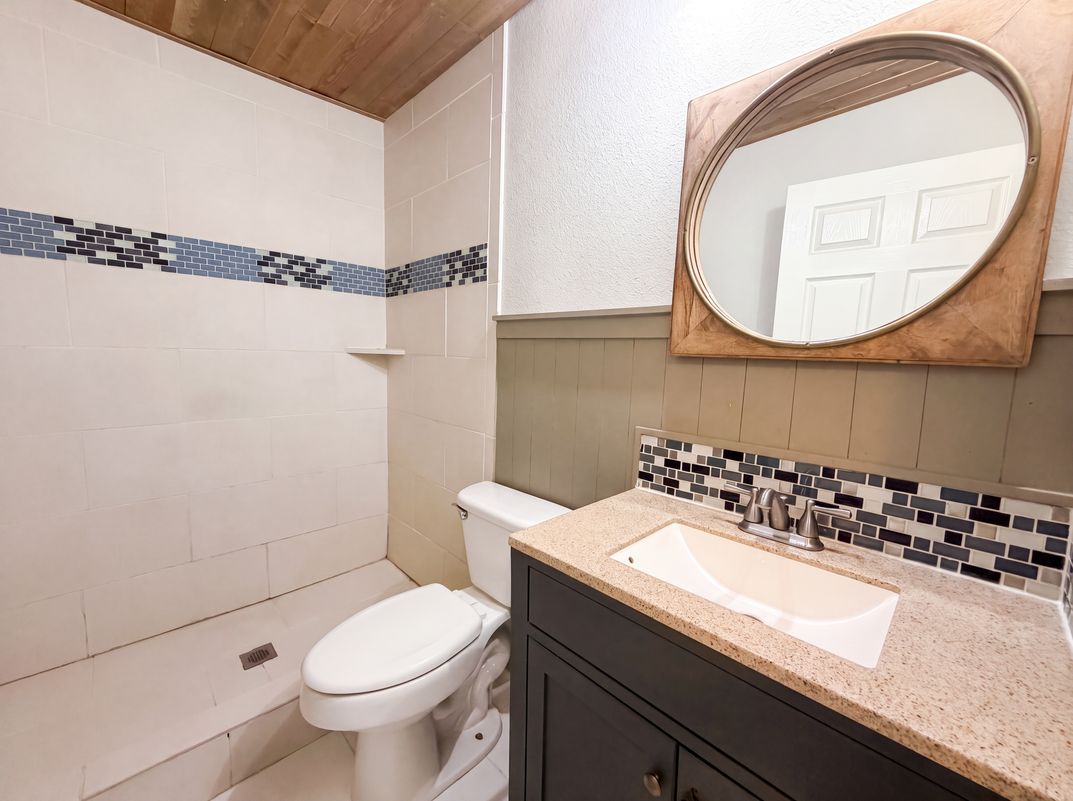 Photo 10 of 18 of 10504 Ruidosa St, Austin, TX