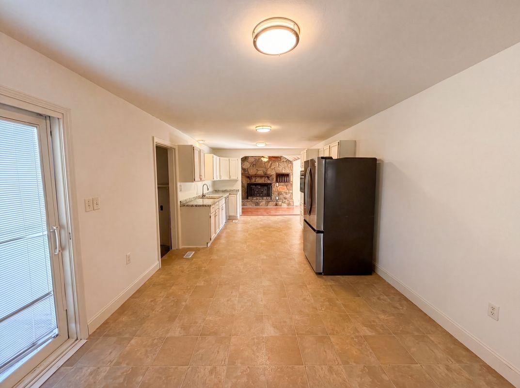 Photo 8 of 25 of 2205 Adair Dr, Knoxville, TN