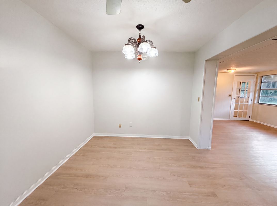 Photo 6 of 24 of 1436 Alabama Ave, Holly Hill, FL