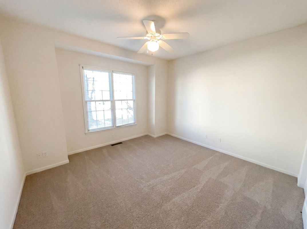 Photo 9 of 26 of 168 Maple Grove Ter, Peachtree City, GA