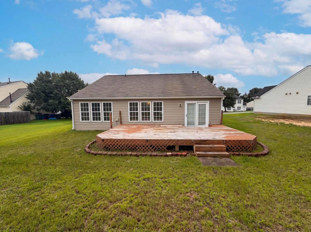Photo 5 of 16 of 311 Pebble Way, Durham, NC