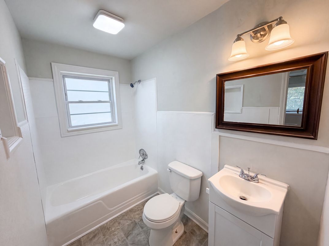 Photo 10 of 21 of 608 E Ryder Ave, Landis, NC