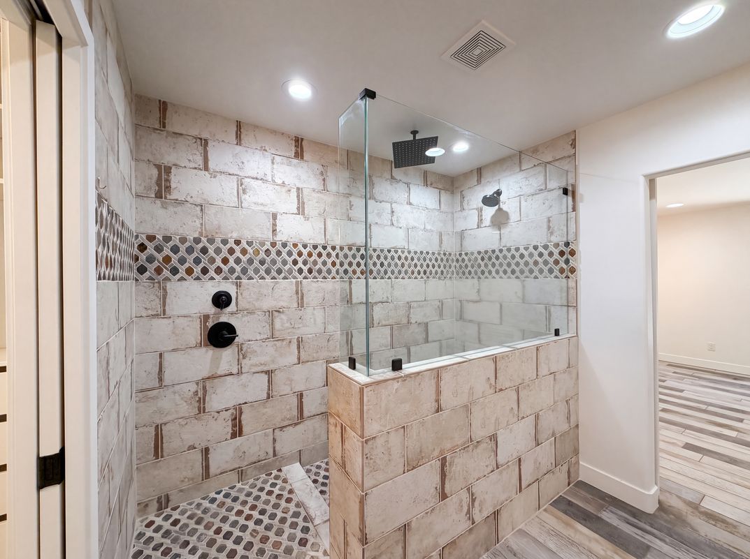 Photo 11 of 28 of 8747 W Lone Cactus Dr, Peoria, AZ