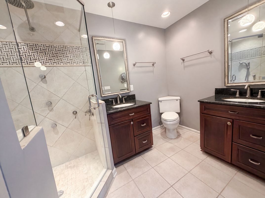 Photo 12 of 23 of 608 Estes Rd, Nashville, TN