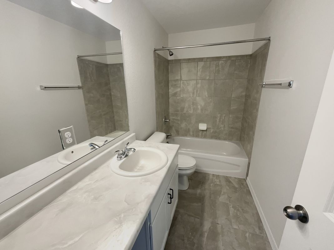 Photo 16 of 27 of 8699 Bynum Dr, Colorado Springs, CO