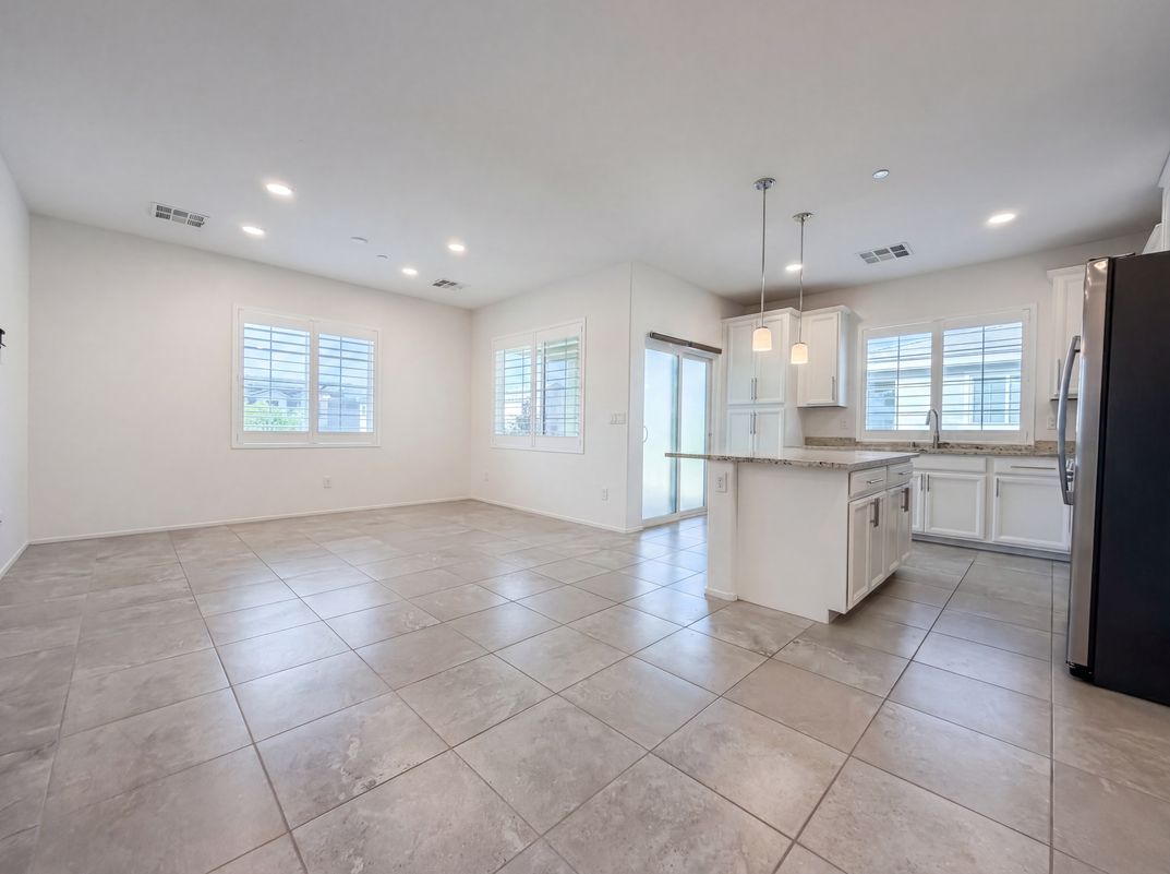 Photo 13 of 19 of 8457 Insignia Ave, Las Vegas, NV