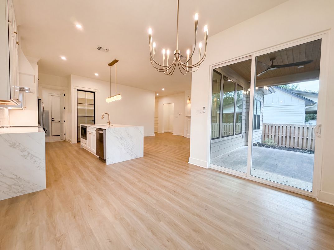 Photo 2 of 21 of 4211 Honeycomb St, San Antonio, TX