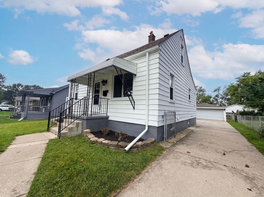 Photo 14 of 20 of 6455 Norborne Ave, Dearborn Heights, MI