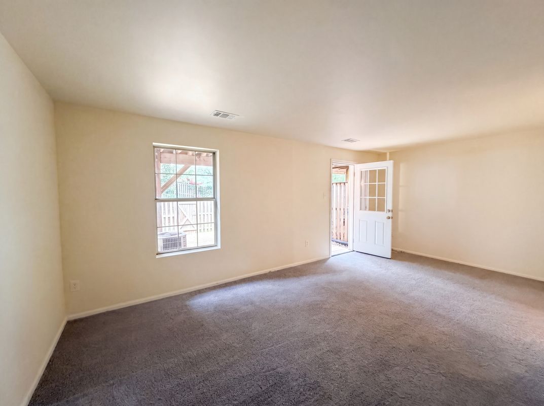 Photo 20 of 48 of 8641 Centerton Ln, Manassas, VA