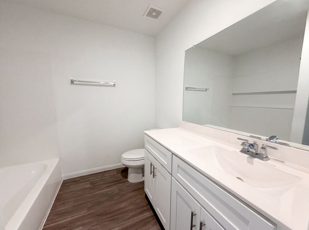 Photo 13 of 24 of 25635 Balsamroot Dr, Magnolia, TX