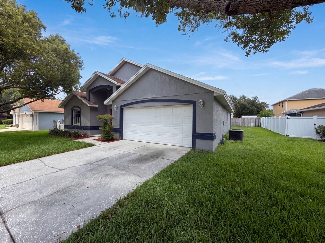 Photo 27 of 31 of 721 Sunburst Cove Ln, Winter Garden, FL