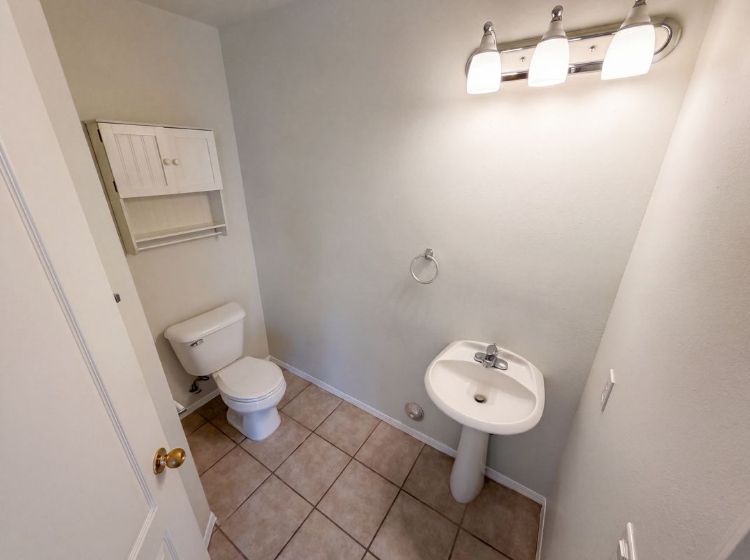 Photo 19 of 40 of 1242 Heritage Way, Covina, CA