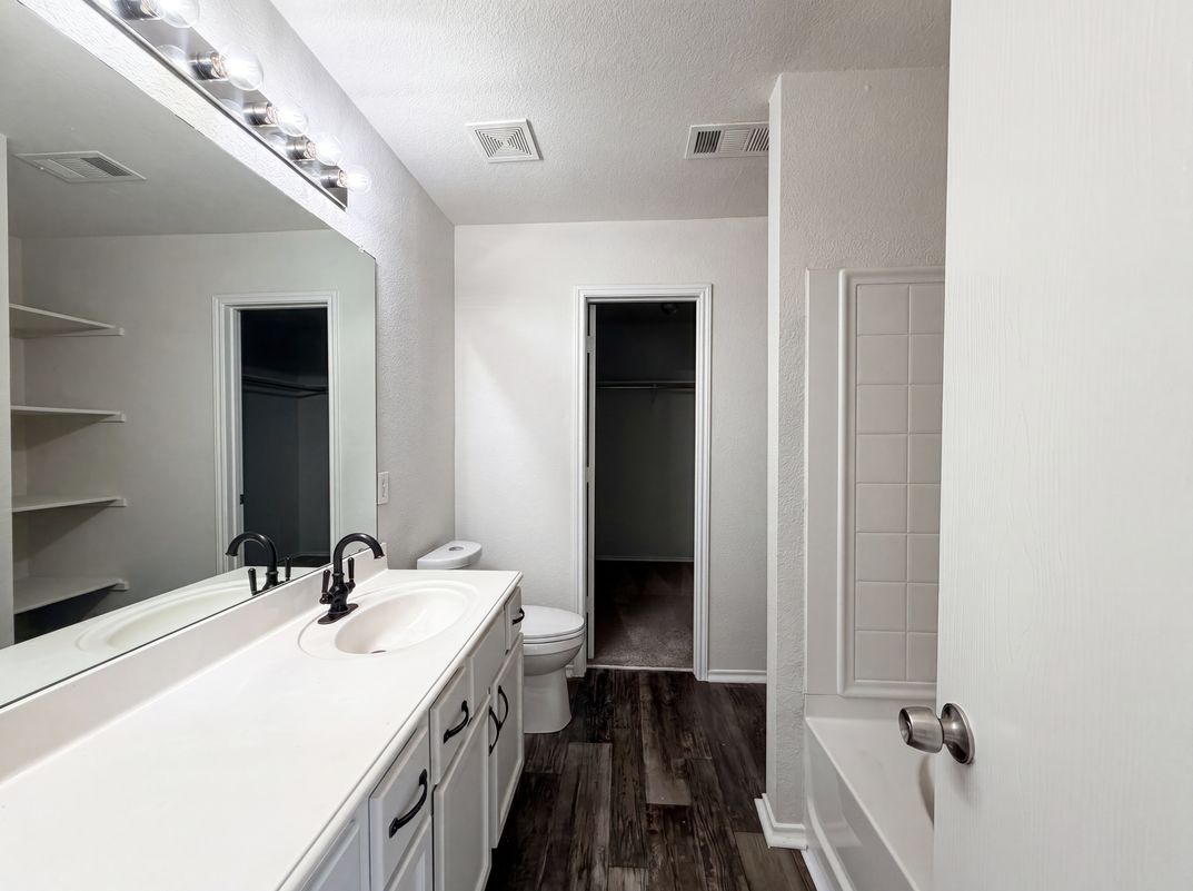 Photo 11 of 22 of 10212 Coolidge Dr, McKinney, TX