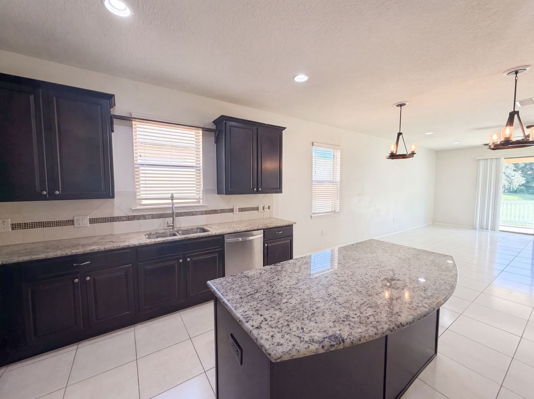 Photo 7 of 30 of 1857 Trillium Blvd, Brooksville, FL