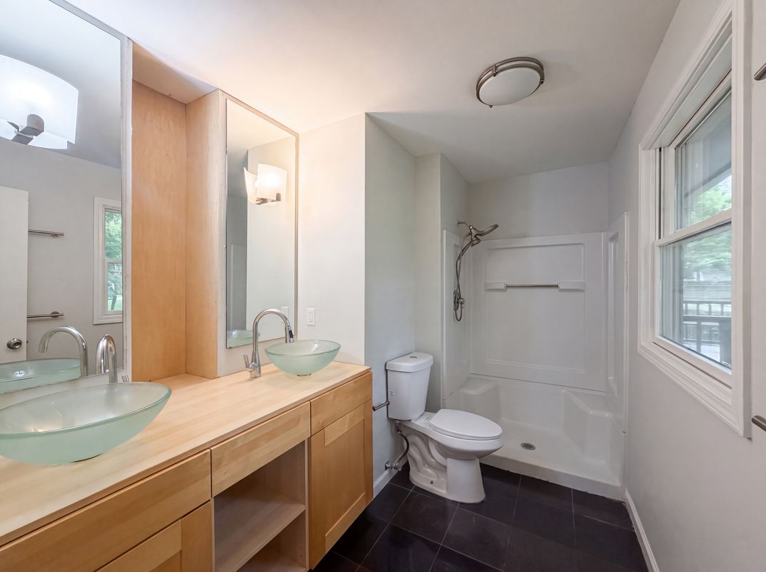 Photo 10 of 21 of 2909 Sagebrush Dr, Lawrence, KS