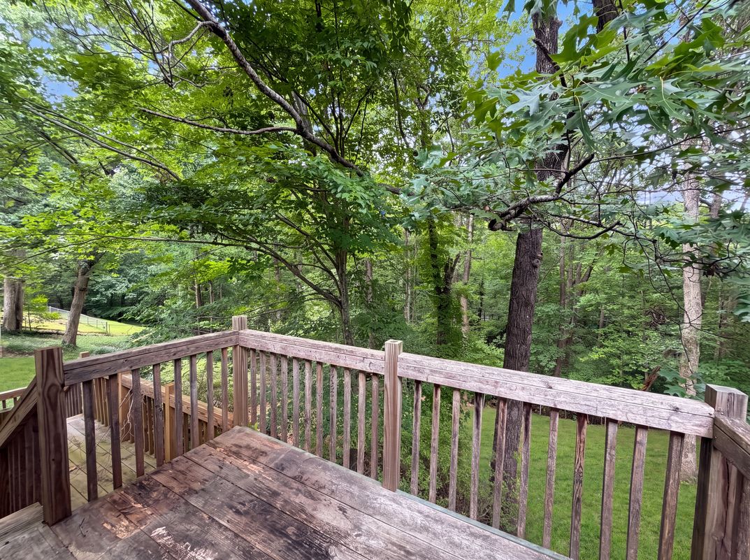 Photo 15 of 17 of 7816 Foxwood Dr, Raleigh, NC