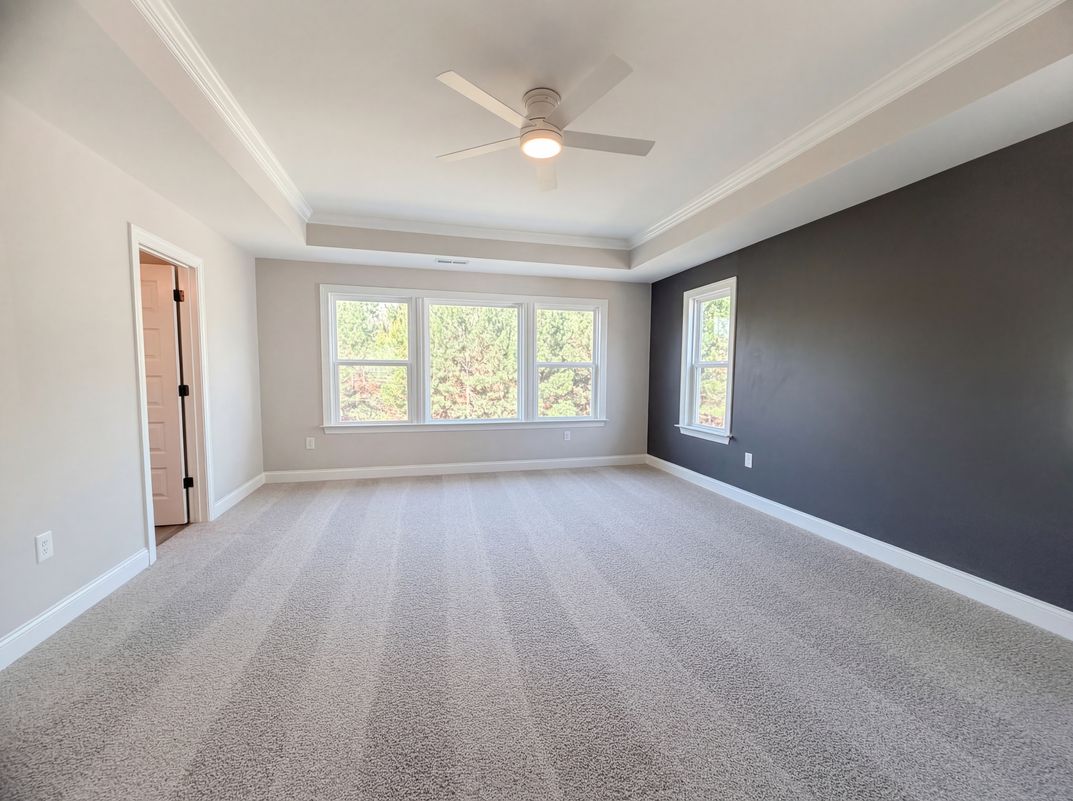 Photo 4 of 20 of 5016 Watercrest Trl, Belmont, NC