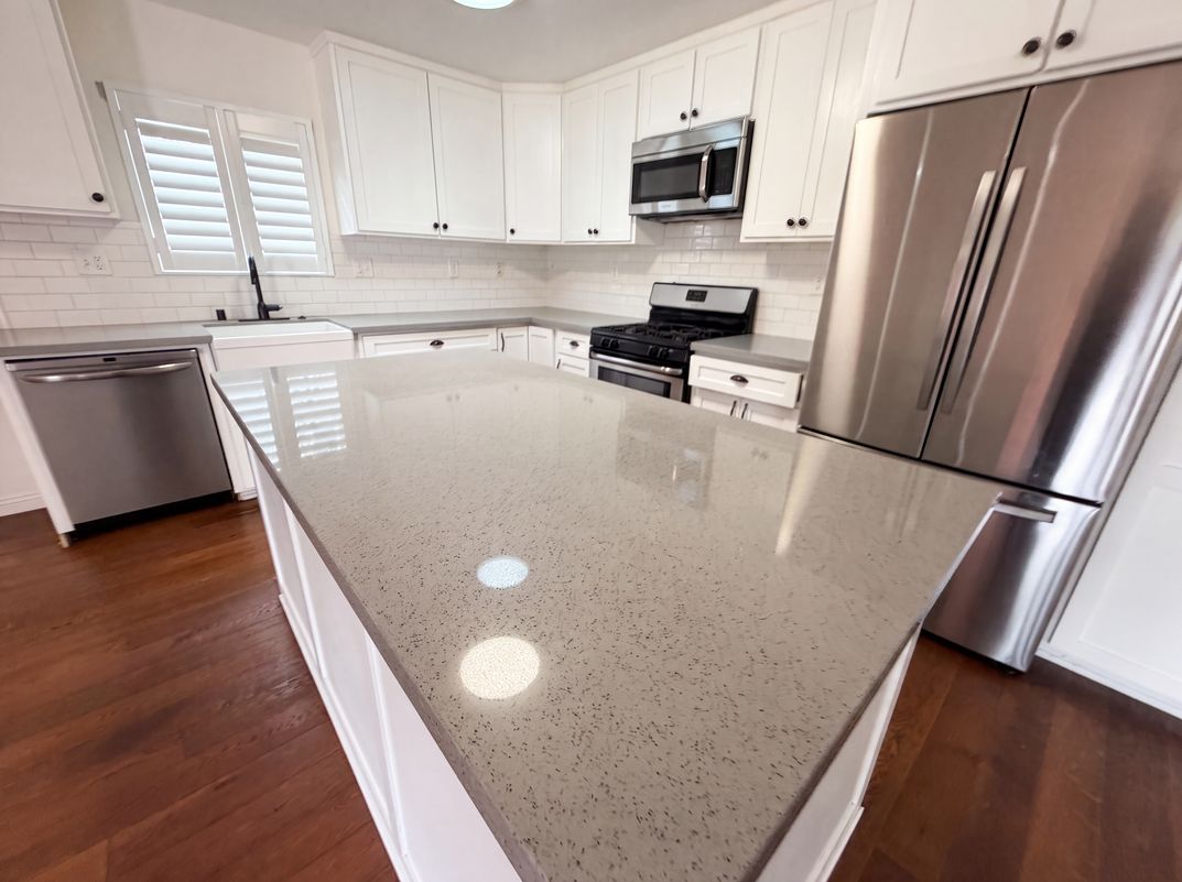 Photo 7 of 22 of 1138 S St Andrews Pl, Los Angeles, CA