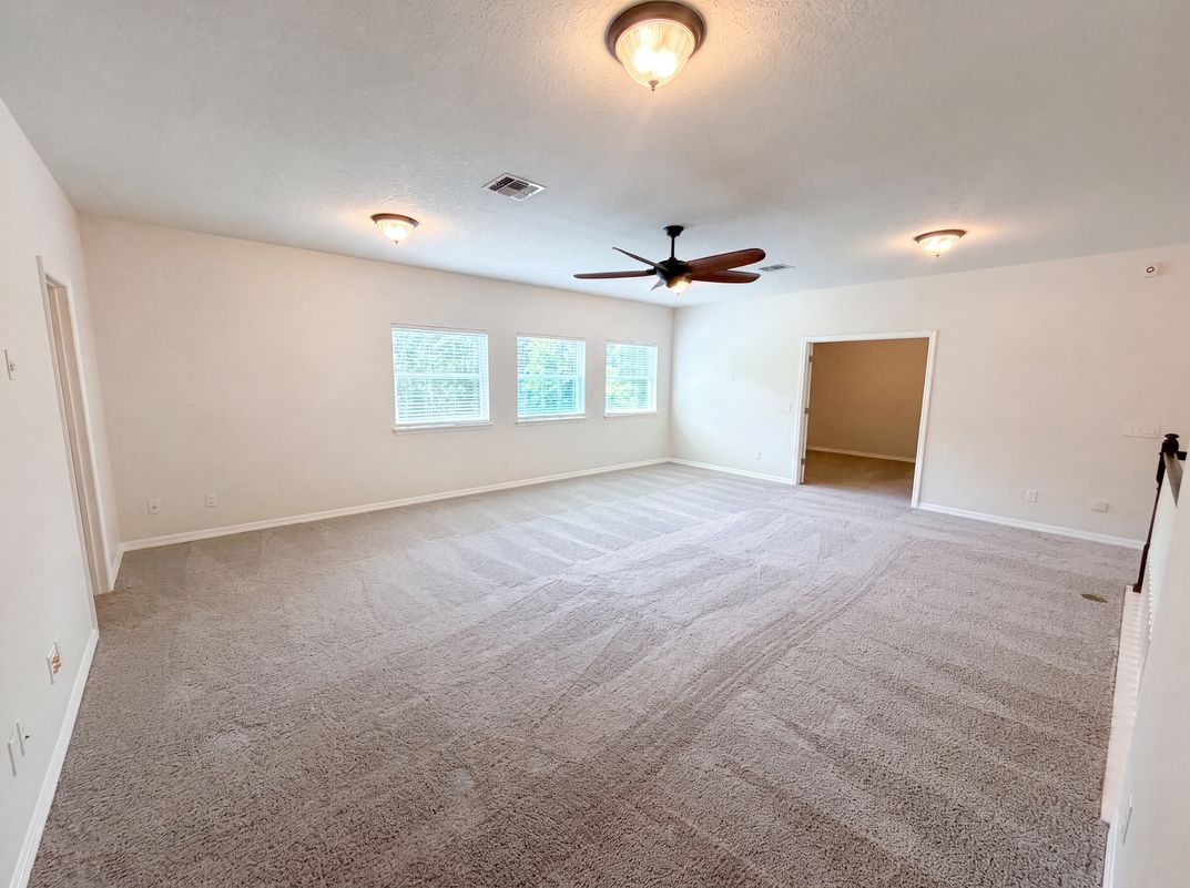 Photo 10 of 46 of 280 Chandler Cir, Oviedo, FL
