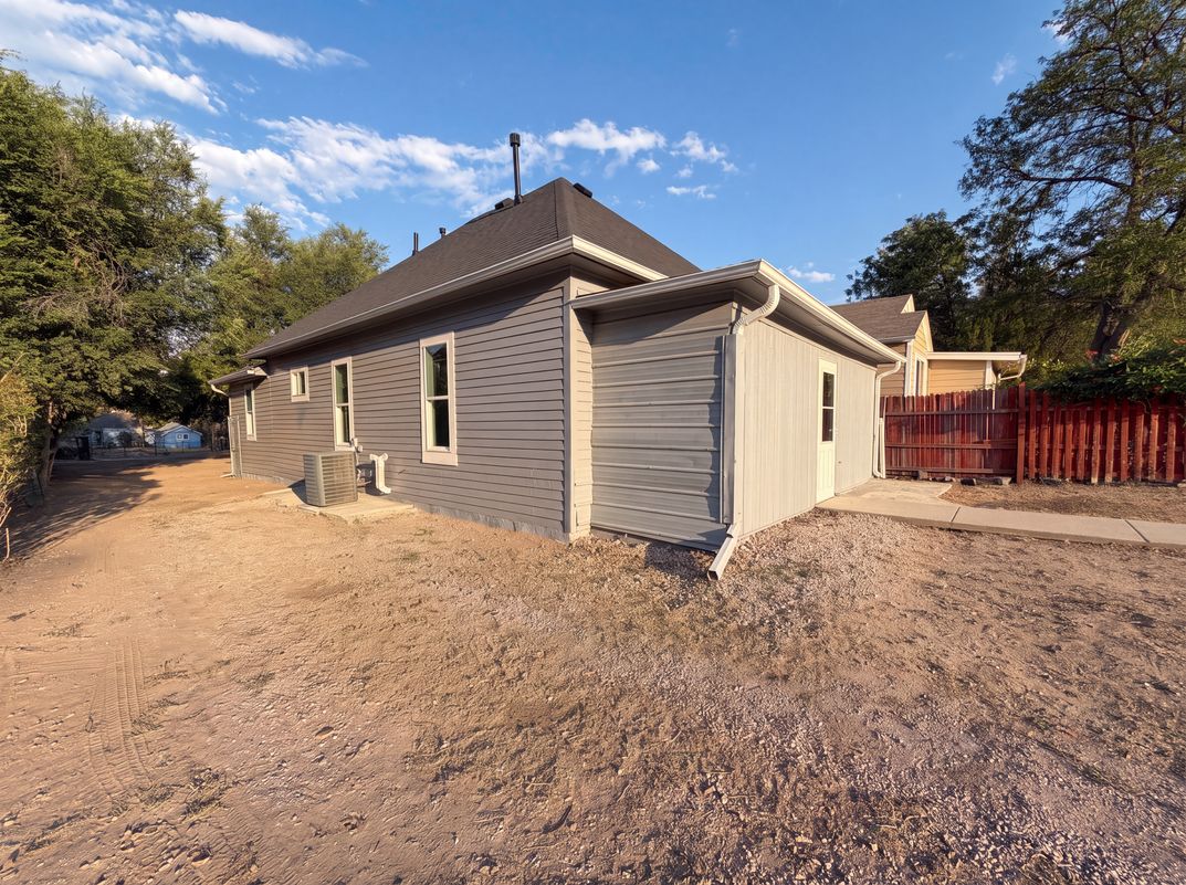 Photo 25 of 31 of 1618 7th Ave, Greeley, CO