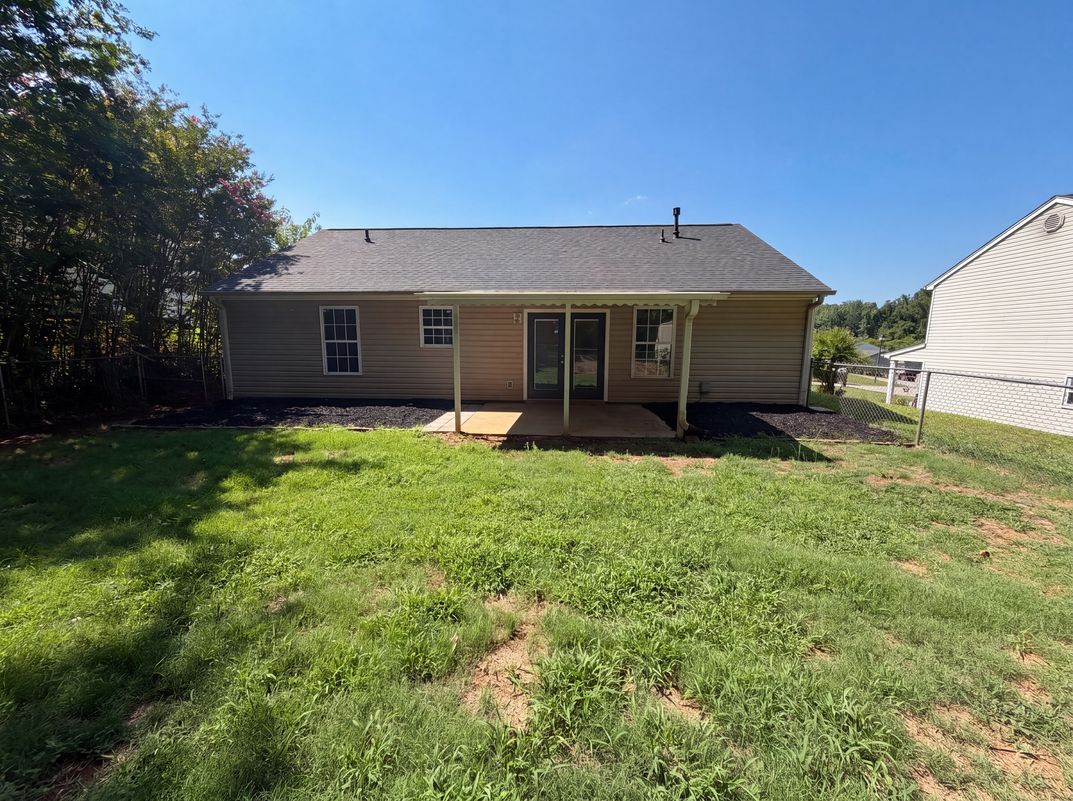 Photo 5 of 16 of 347 Bright Wick Ct, Boiling Springs, SC