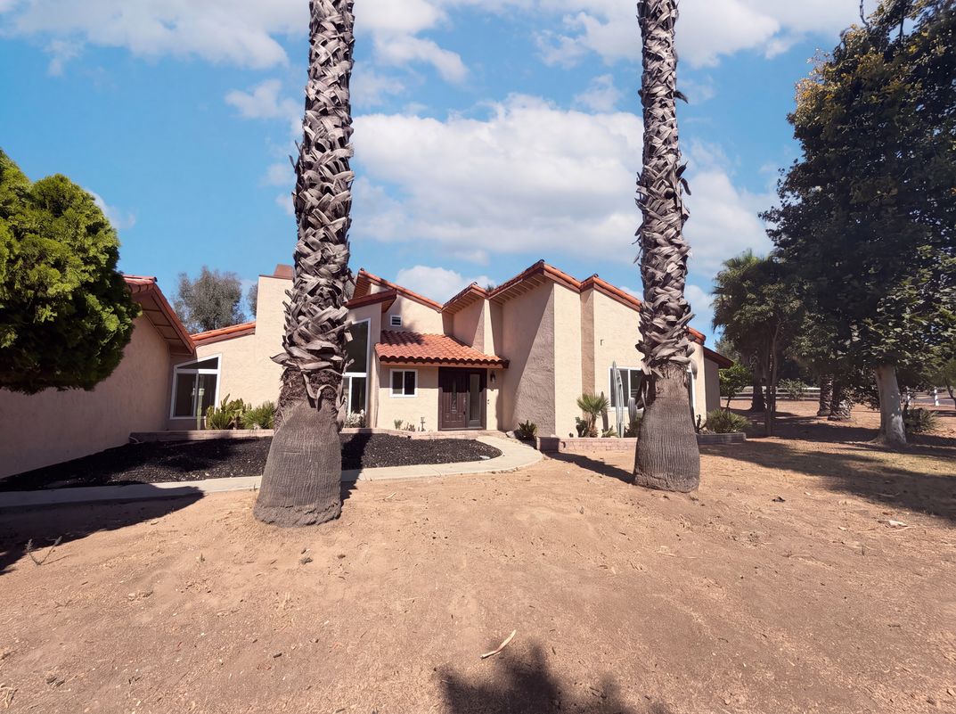 Photo 30 of 40 of 15408 Glentree Rd, Valley Center, CA