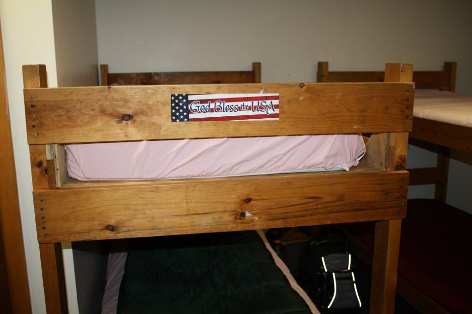 B Mon Cabins (8)