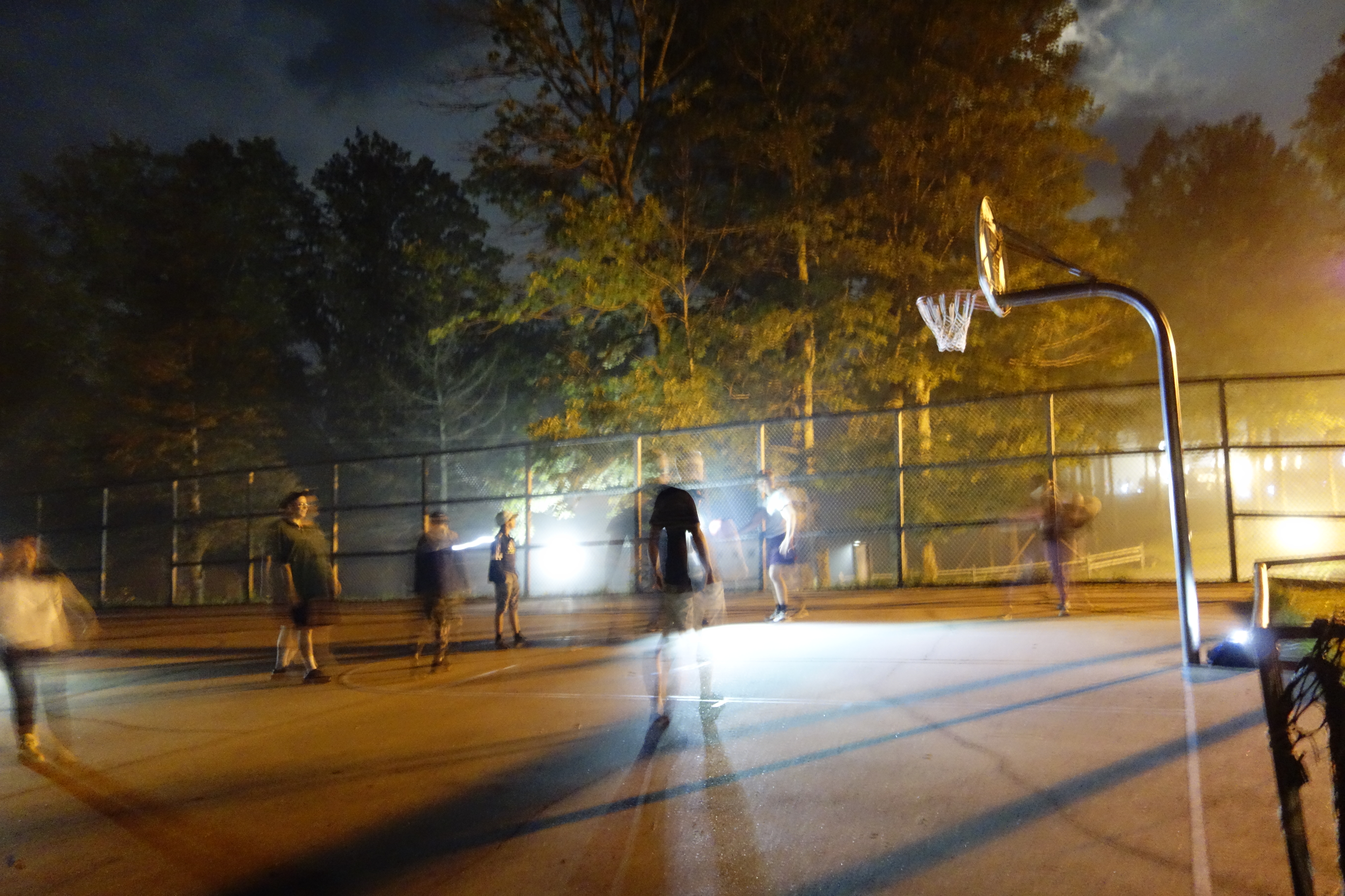 19-MON-BBALL 2499