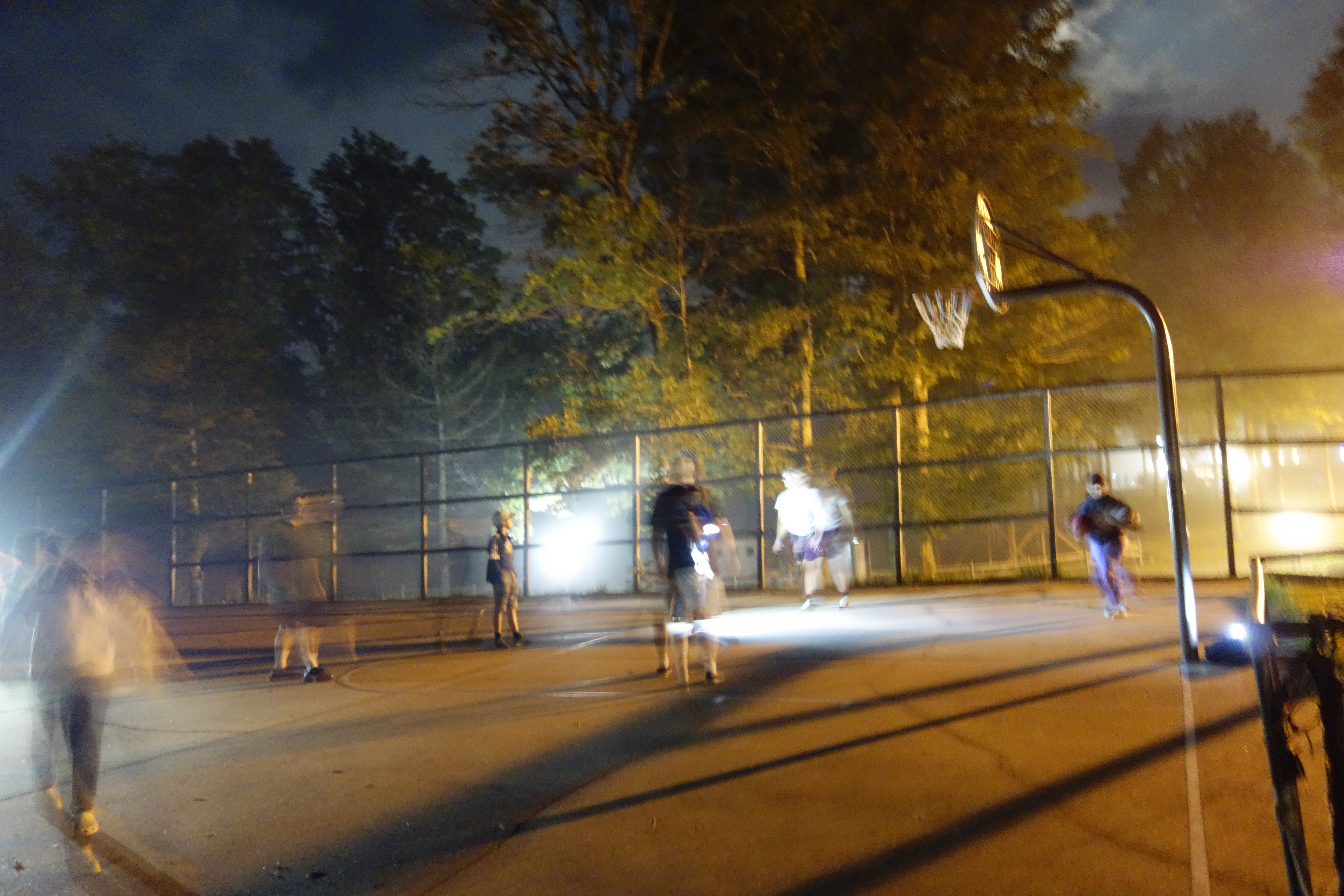 19-MON-BBALL 2500