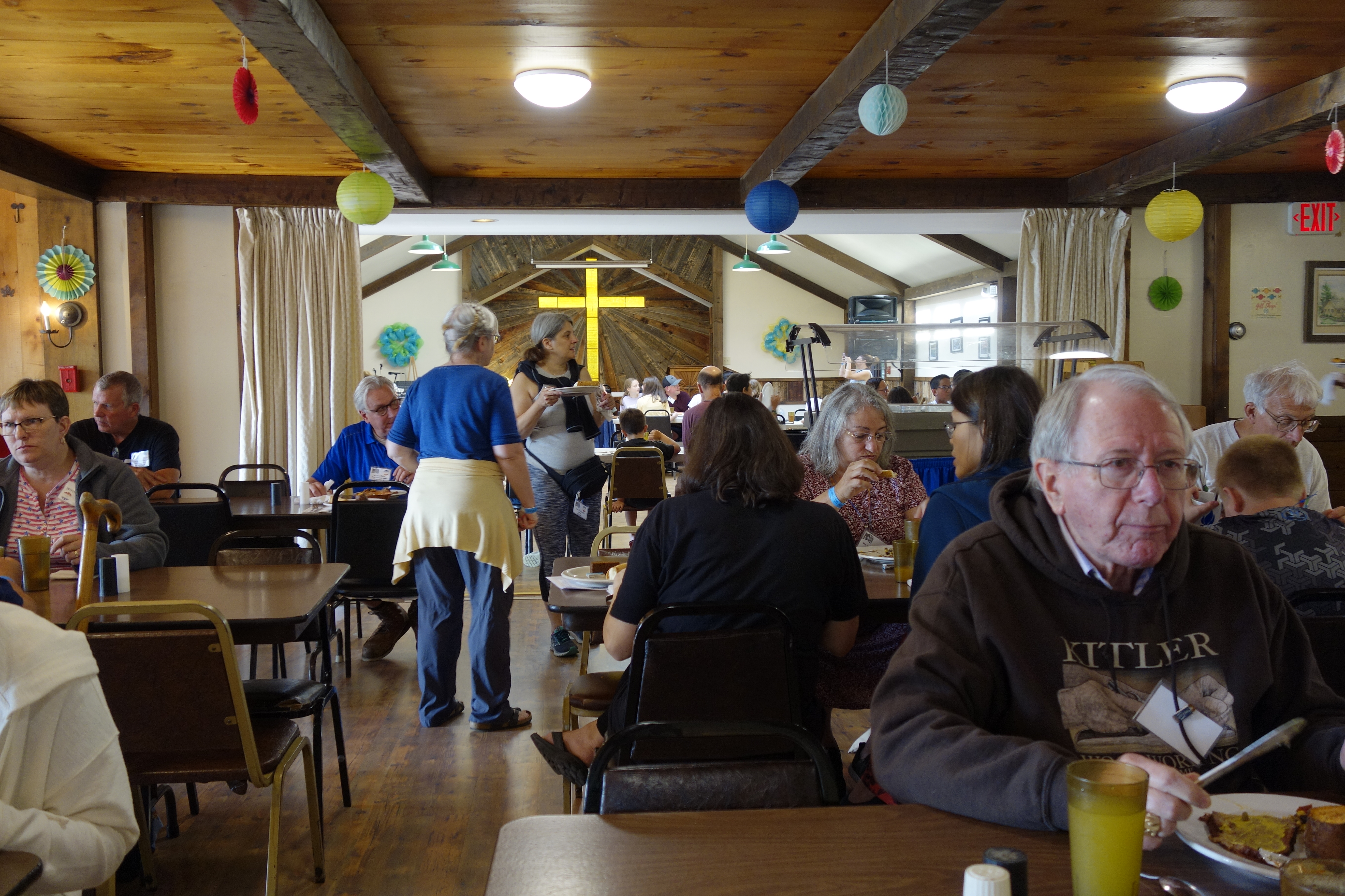 19-MON-CAFE 2397