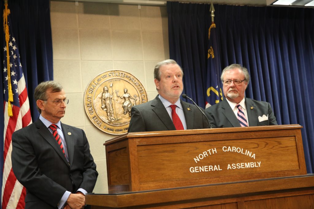 A broken federal government reminds us there's hope in state legislatures - Carolina Journal - Vimarsana News
