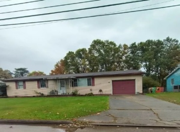 Wood St, Davisville, WV 26142