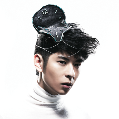 時光 Cover Art Blurred Background