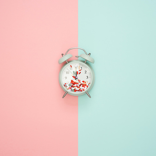 Pill Time (Pill Reminder Alarm) Cover Art Blurred Background