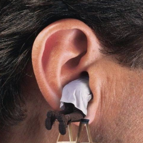 Chupapi Muñañyo (Wake Up Remix) Cover Art Blurred Background