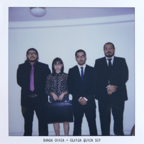 Olvida Quien Soy Cover Art Blurred Background