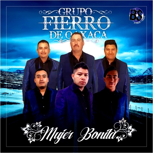 Mujer Bonita Cover Art Blurred Background