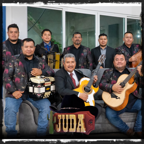 Con los Pies en la Tierra (La llaga Podrida) [En Vivo] Cover Art Blurred Background