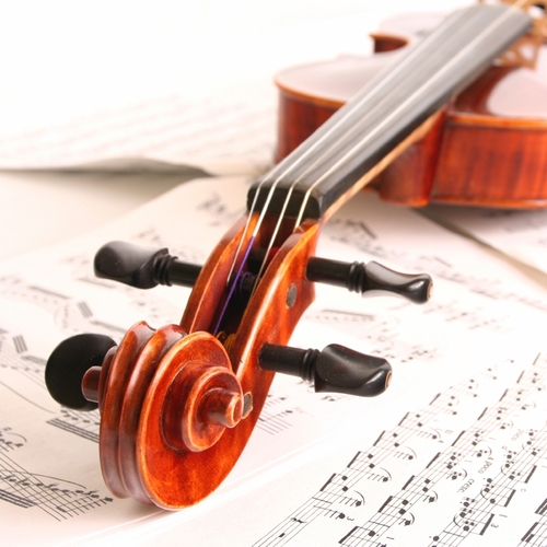 Pachelbel: Canon In D Cover Art Blurred Background