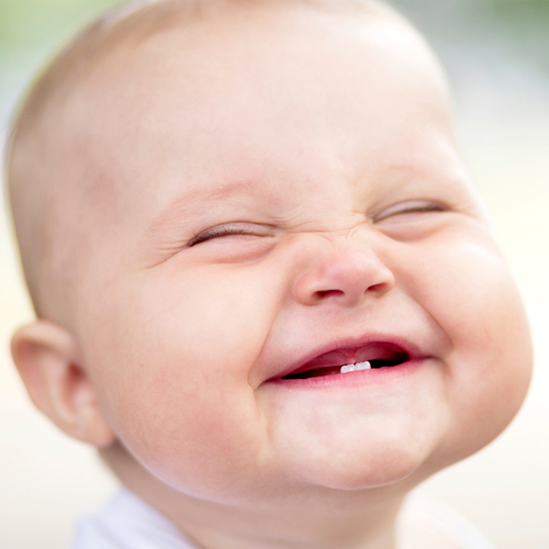 Baby Text Message Alert / Pick Up Your Phone / Hilarious SMS Comedy Ringtone Cover Art Blurred Background