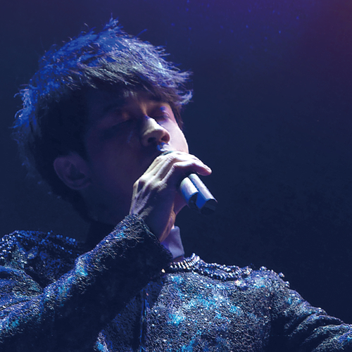 光良「回憶裡的瘋狂」巡迴演唱會Live Cover Art Blurred Background