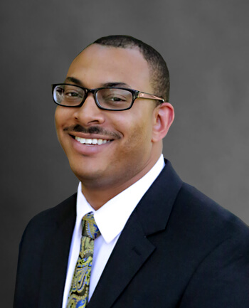 Headshot of Eric Smith