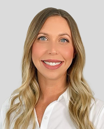 Headshot of Katlin Bennett