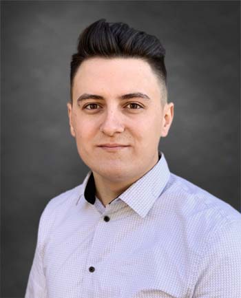 Headshot of Christopher Nelson