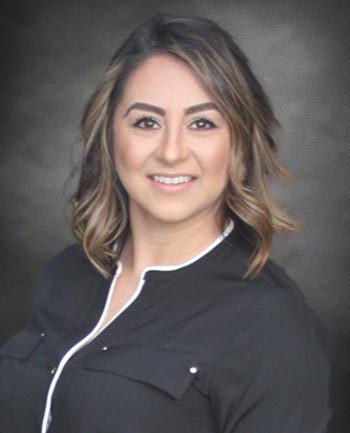 Headshot of Yasmin Perez